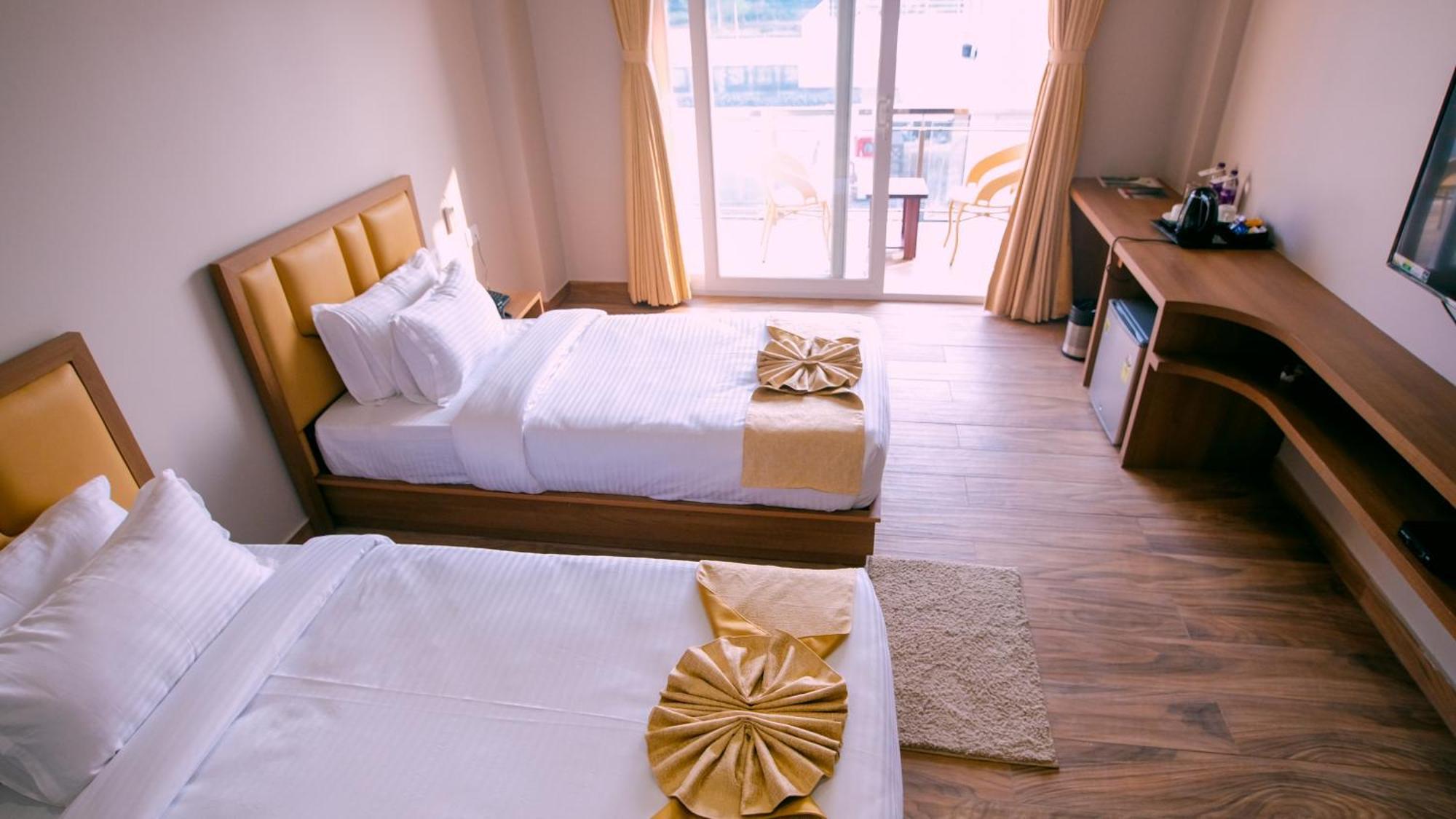 Finn'S Weaver Resort, Kāziranga Zewnętrze zdjęcie