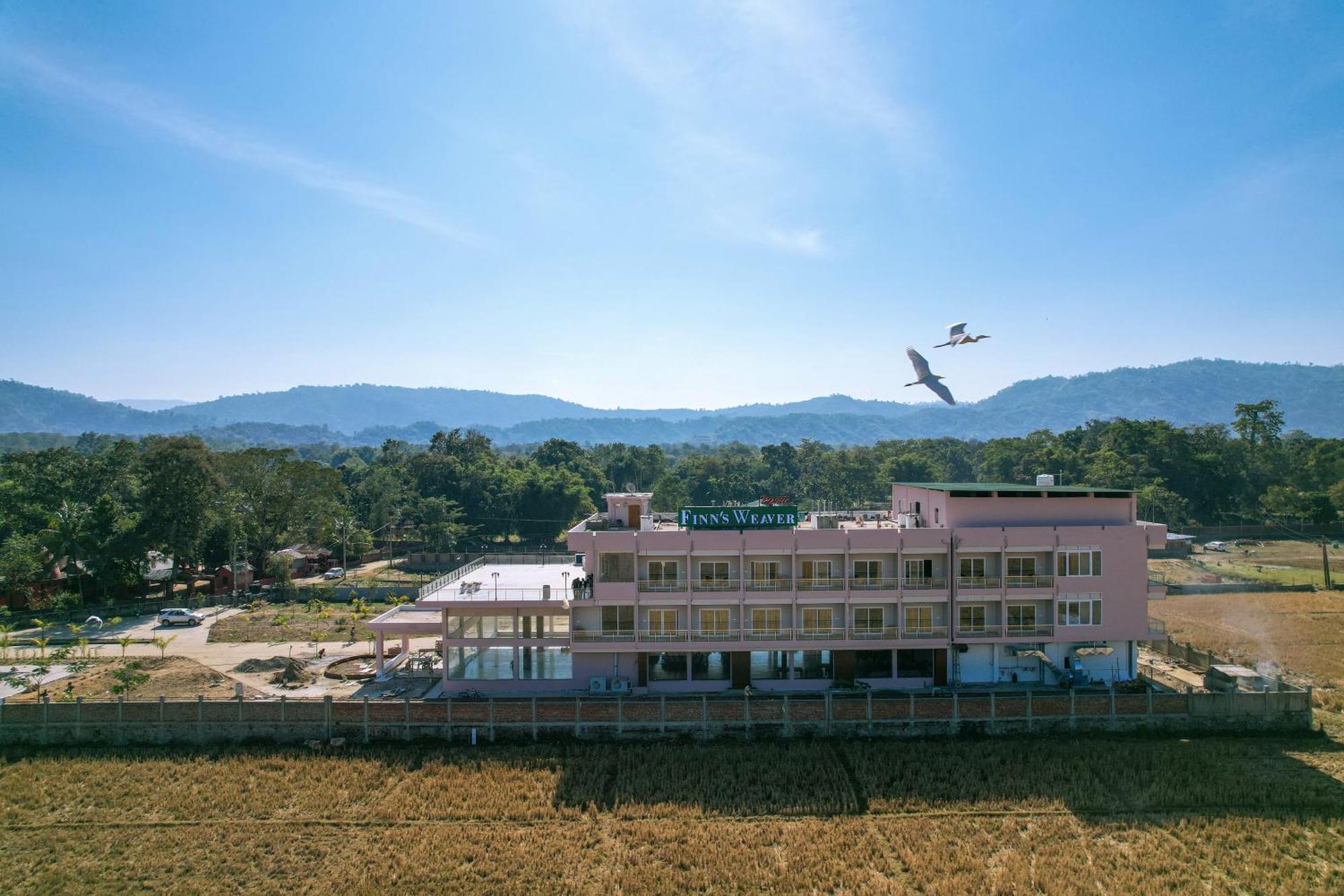 Finn'S Weaver Resort, Kāziranga Zewnętrze zdjęcie